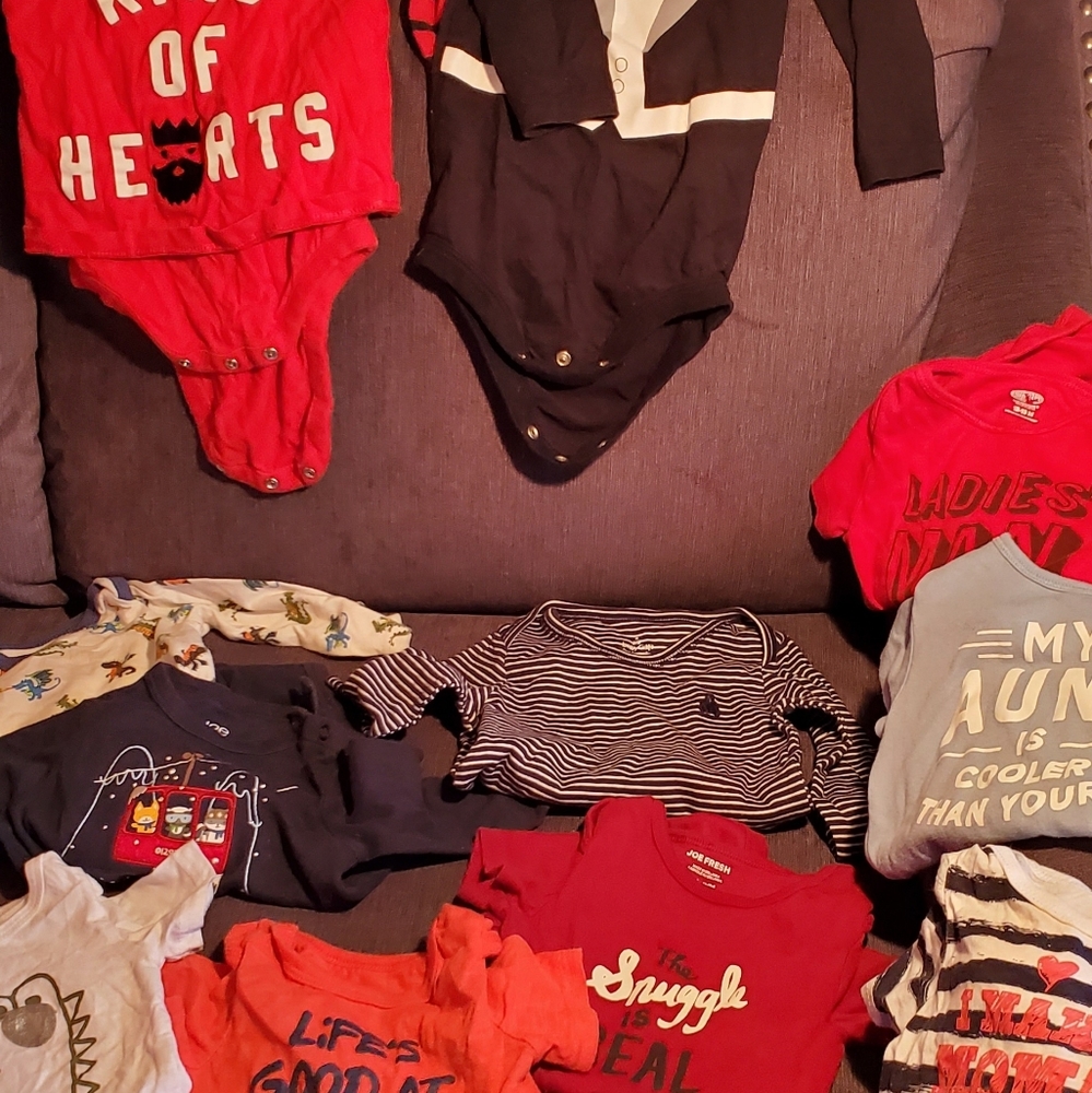 12-18 month baby onesie set